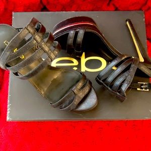 Gently worn bebe Stiletto Black/Gold Strappy Heel! Sexy!!